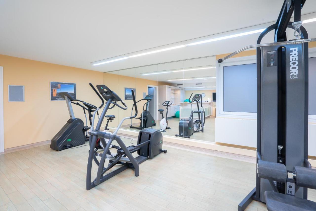 Grand Hotel Binz Ngoại thất bức ảnh The gym at the hotel