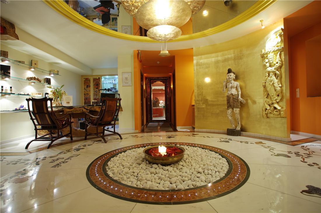 Grand Hotel Binz Ngoại thất bức ảnh Interior of a spa